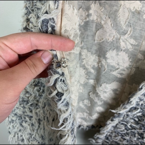 Free People Faux Fur Vest - Picture 6 of 12